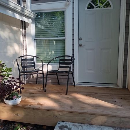 Bright And Cozy Lighthouse Cottage In Greenville Sc Eksteriør billede