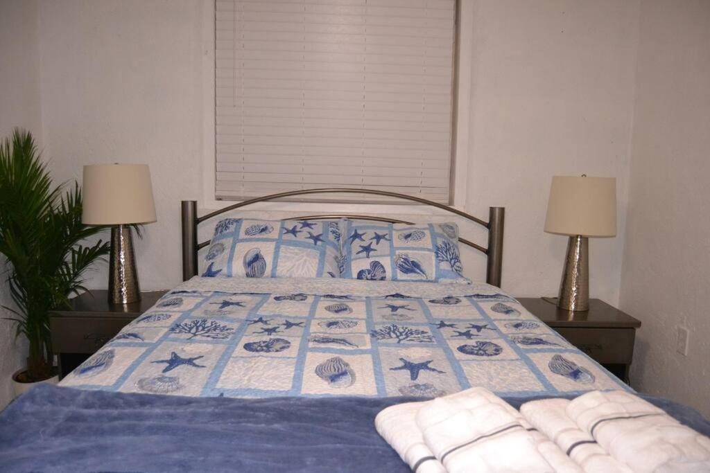 Bright And Cozy Lighthouse Cottage In Greenville Sc Eksteriør billede